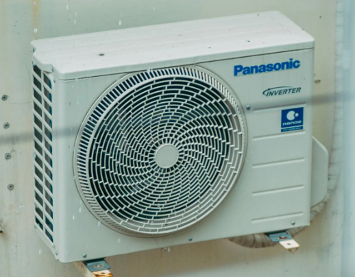 Oras vanduo šilumos siurblys – modernus ir efektyvus šildymo sprendimas